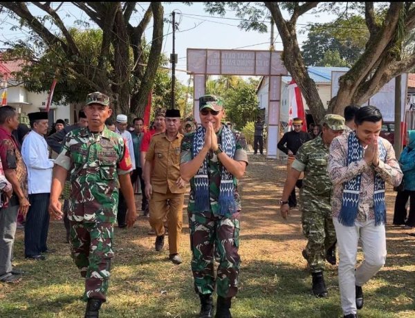“Tim Penilai Pusat Kasad Awards Tinjau Kampung Pancasila Kodim 1418/Mamuju di Desa Toabo”